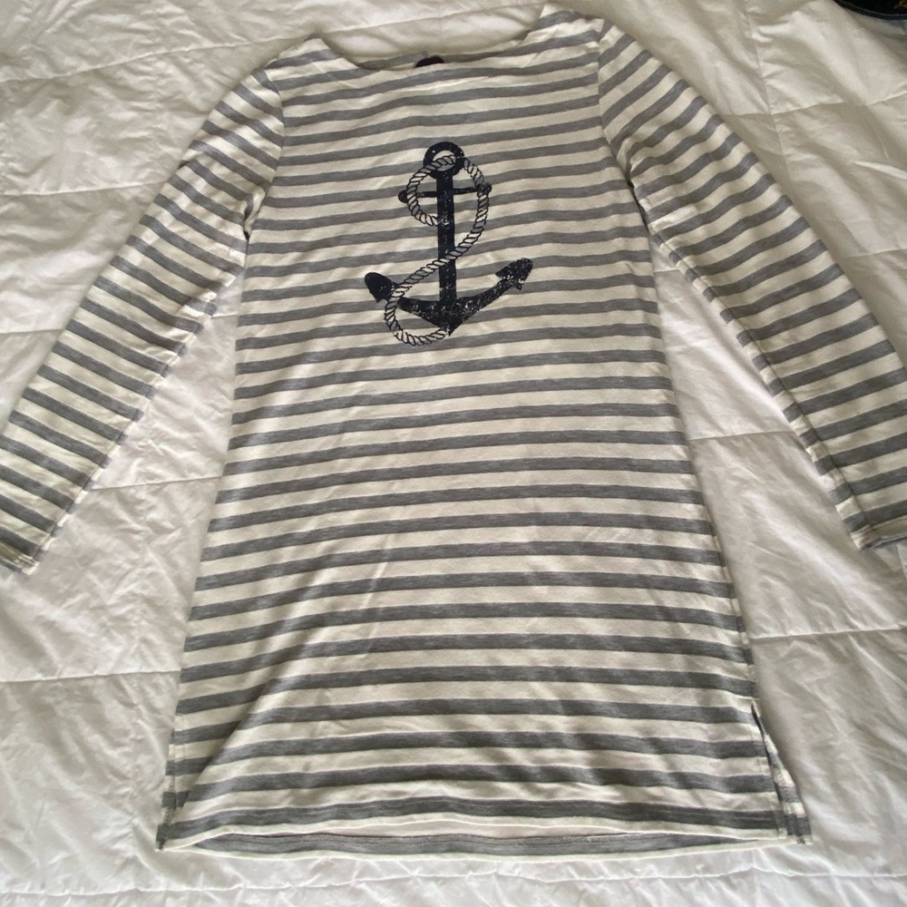 Grey and white striped tunic with a back tie